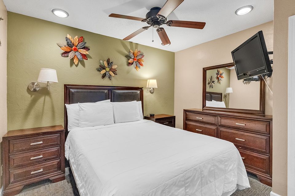 Bedroom, Unit A at the Beachcomber Inn