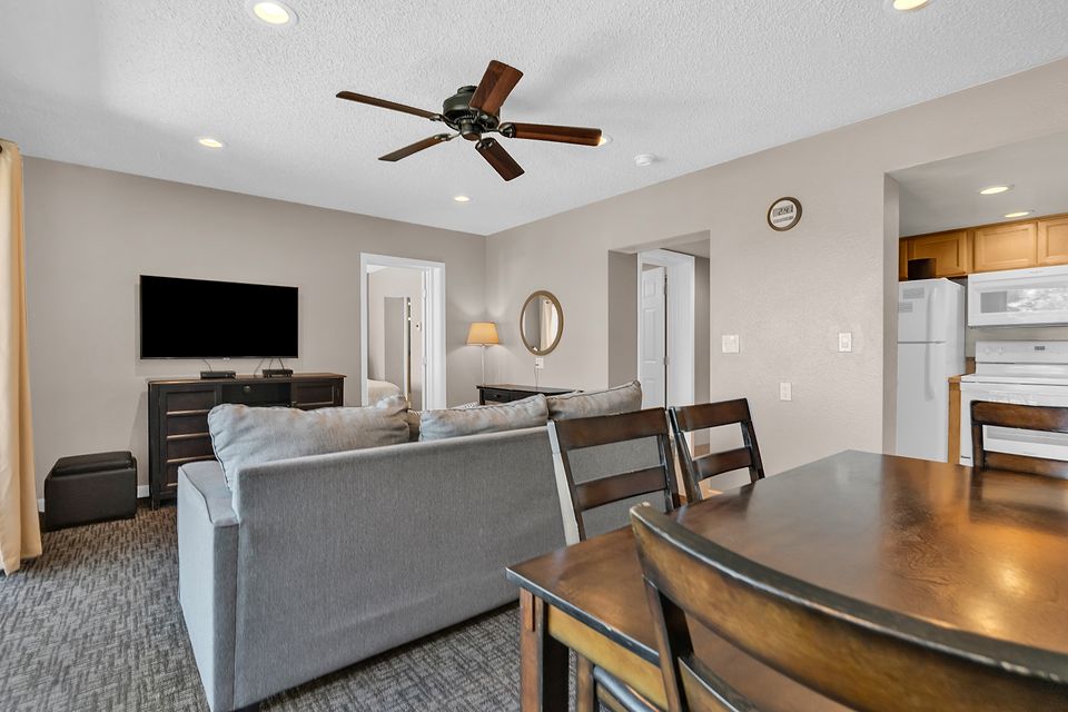Living room and dining table, Unit K at the Beachcomber Inn